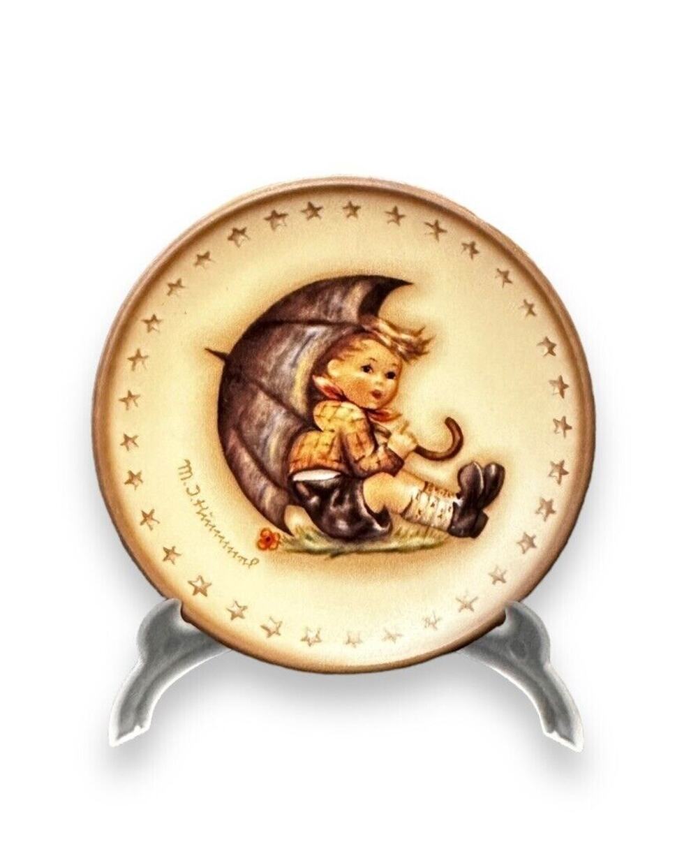 New Goebel Hummel Miniature Plate Reproduction MIH 1981 Umbrella Boy 3.125"